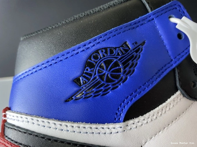 1 3 2.0 Retro Top High Air Jordan DA2728-100 0719